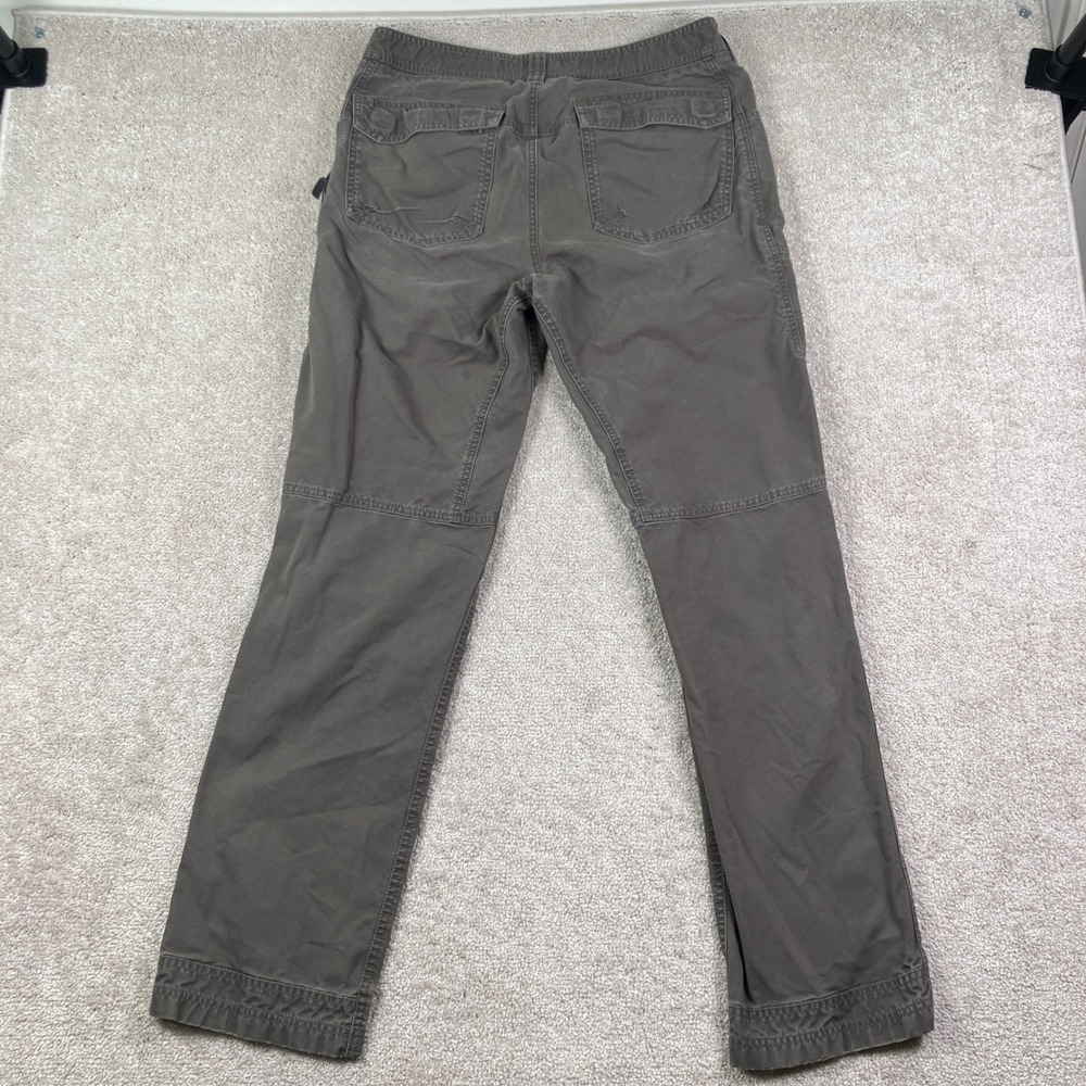 L.L. Bean Riverton Mens 34x34 (34x32) Cargo Pants Gray Nylon Cotton Utility Work - Picture 2 of 10